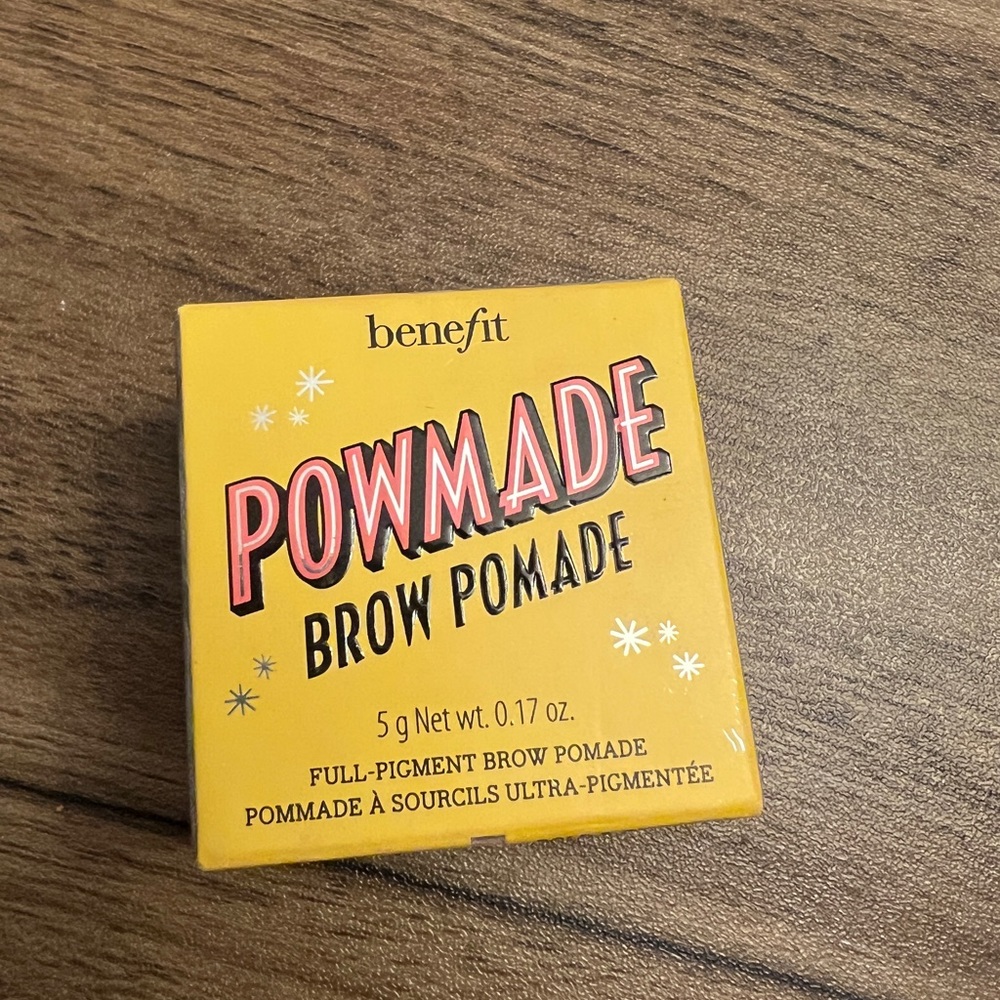 NEVER BEEN OPENED Benefit Powmade brow pomade -  3.5 natural brown